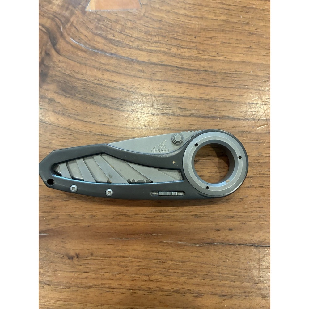 Gerber Remix Combo Edge Tactical Folding Knife - Great Condition - 102